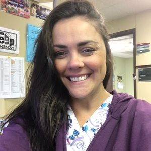 Meet your Posher, Sabrina